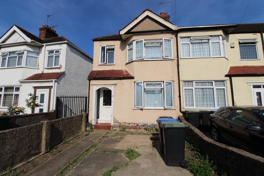 Newbury Avenue, Enfield, London, UK, EN3 6EF