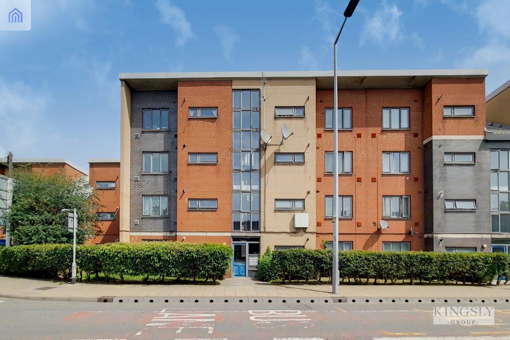 Aberdeen Road, London, UK, N18 2DA