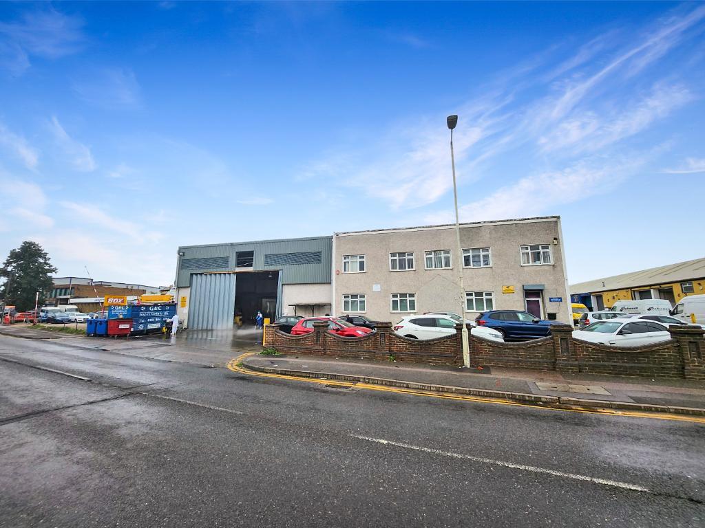 Selinas lane, Dagenham, London, UK, RM8 1QH