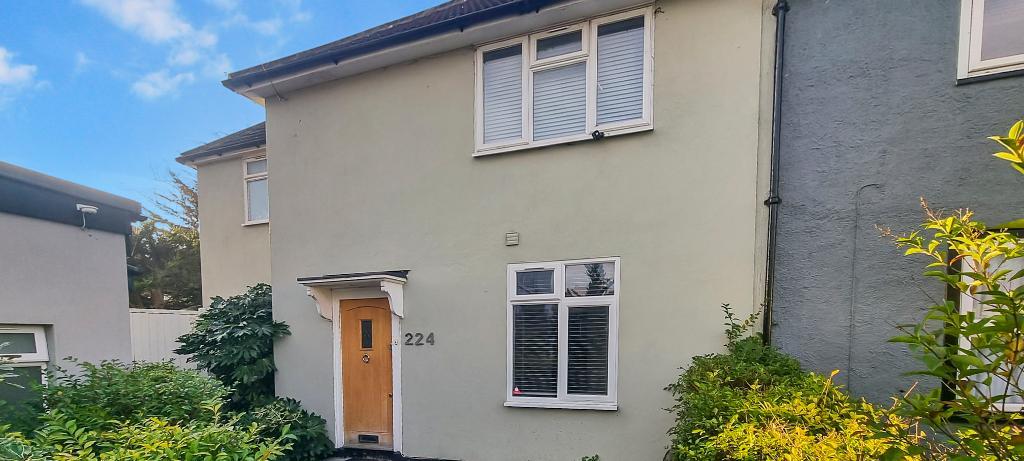 The Roundway, Tottenham, London, UK, N17 7DE
