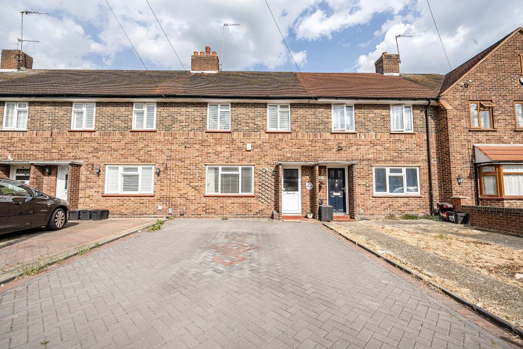 Sterling Avenue, Waltham Cross, UK, EN8 8DE
