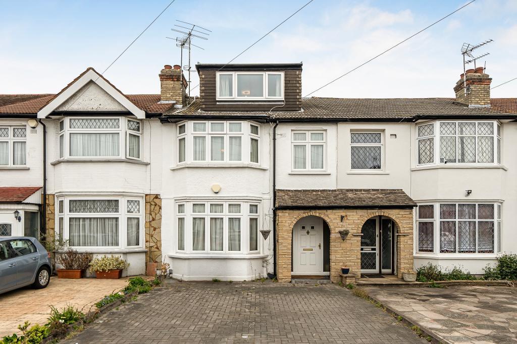 Dorchester Avenue, Palmers Green, Enfield, London, N13 5DX